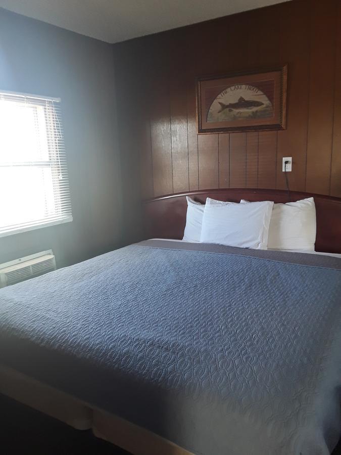 Eddy'S Motel Butte Eksteriør bilde