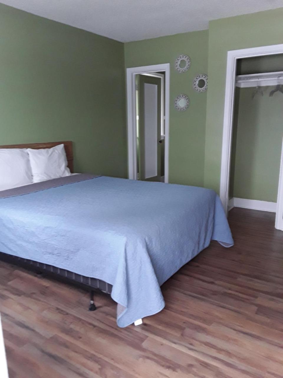 Eddy'S Motel Butte Eksteriør bilde